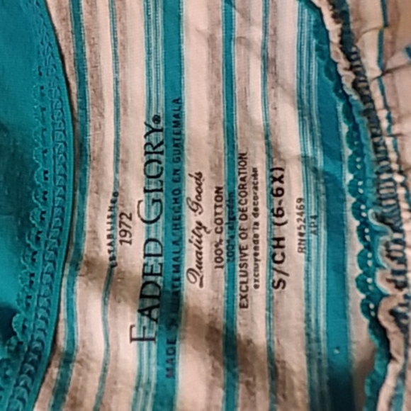 Faded Glory Girls Knit Outfit - Picture 2 of 4